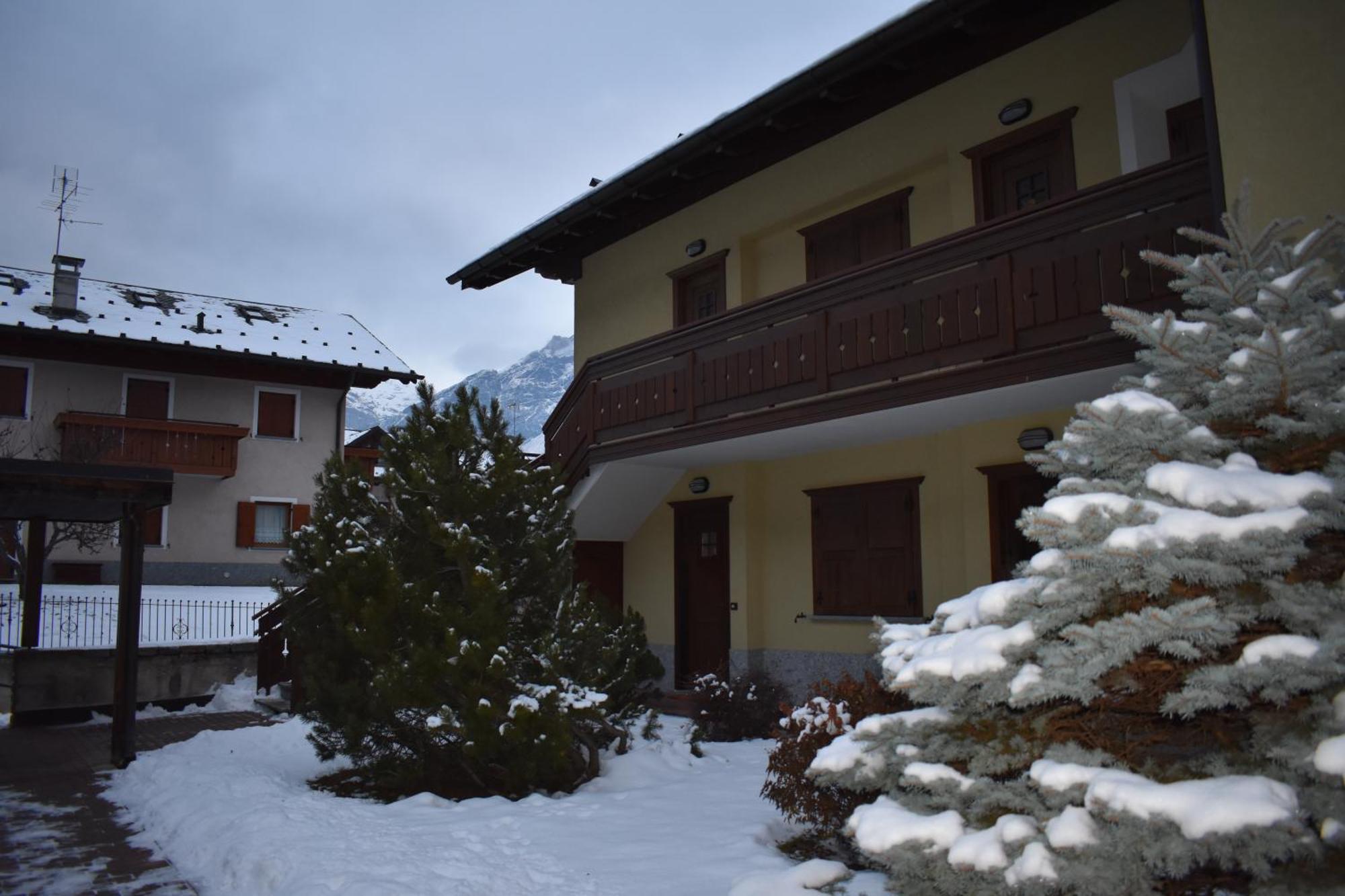 Appartamento In Residence Santa Lucia Bormio Exterior photo